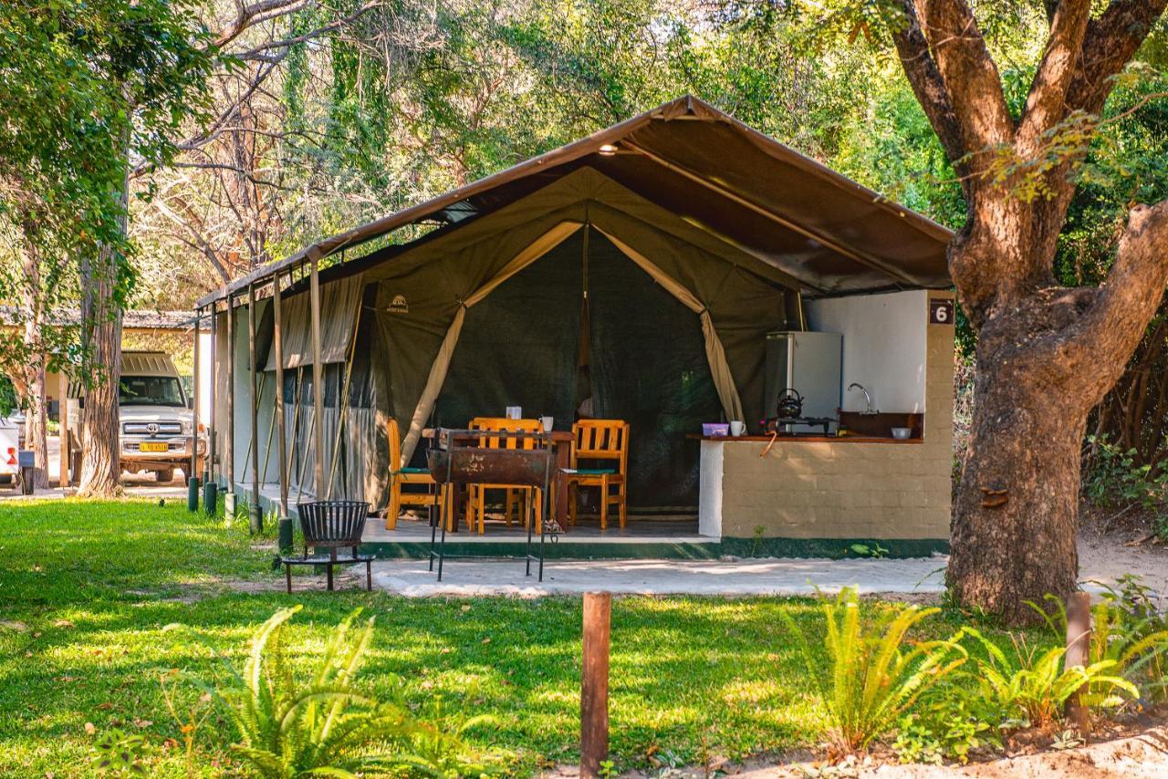 Zambezi Mubala Camp Hotel Katima Mulilo Bagian luar foto
