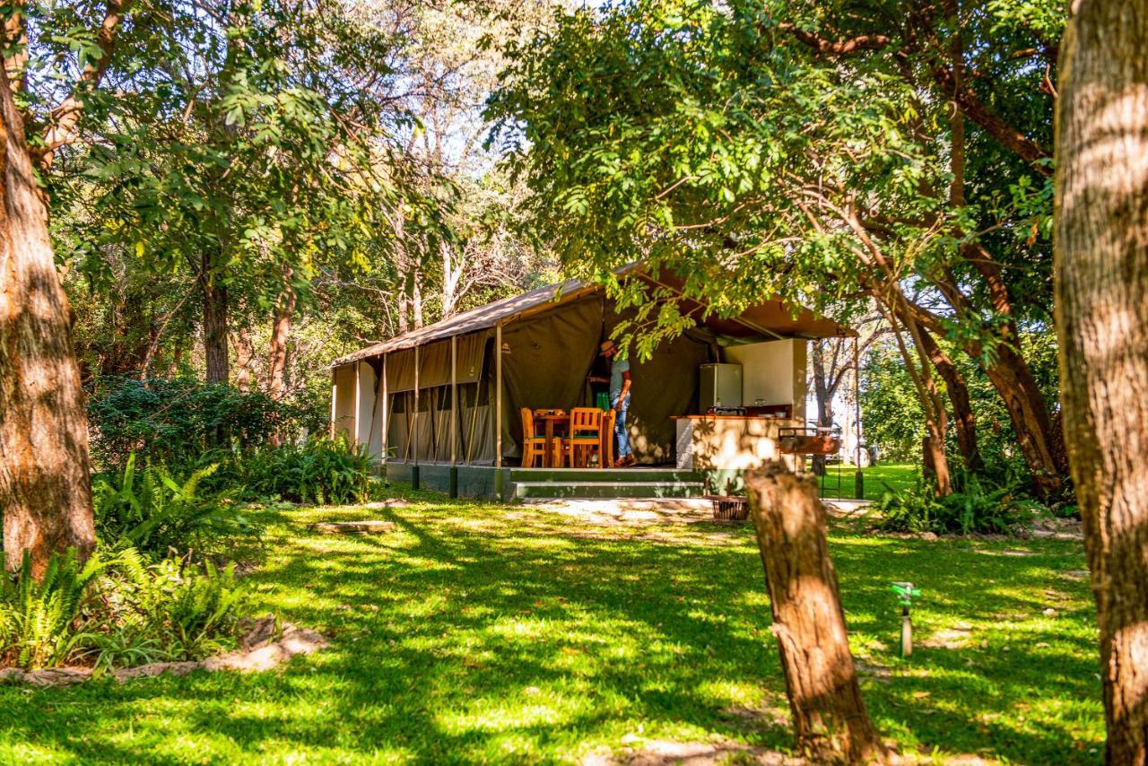 Zambezi Mubala Camp Hotel Katima Mulilo Bagian luar foto