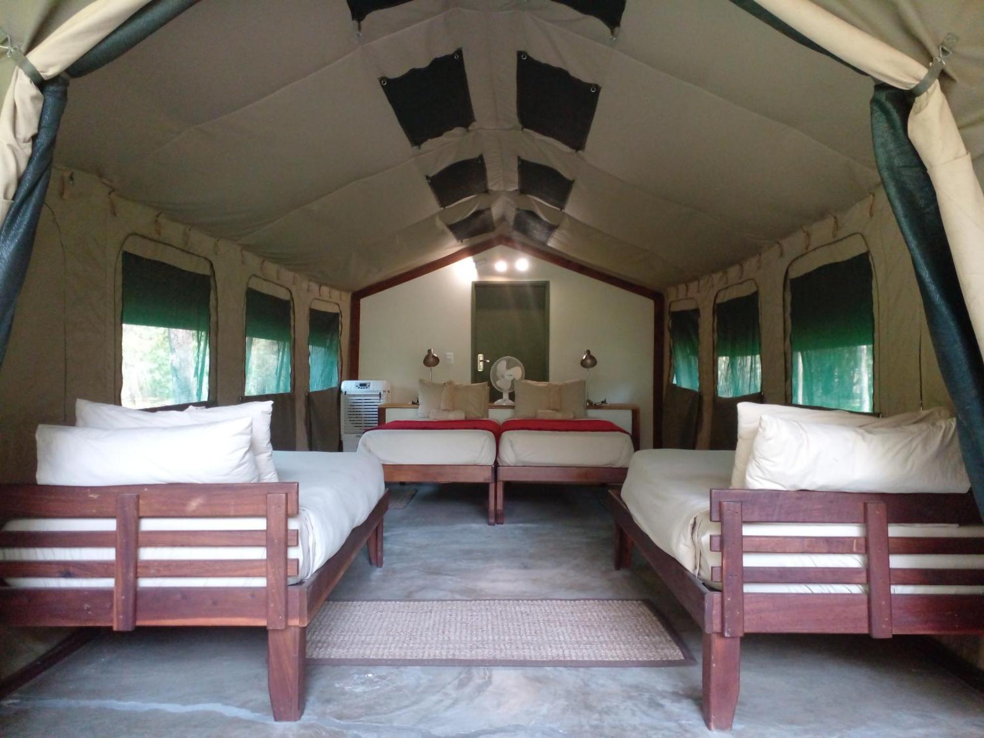Zambezi Mubala Camp Hotel Katima Mulilo Ruang foto